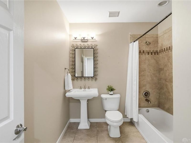 7259 Maple Leaf Court, Liberty Township, OH 45044 Photo 52