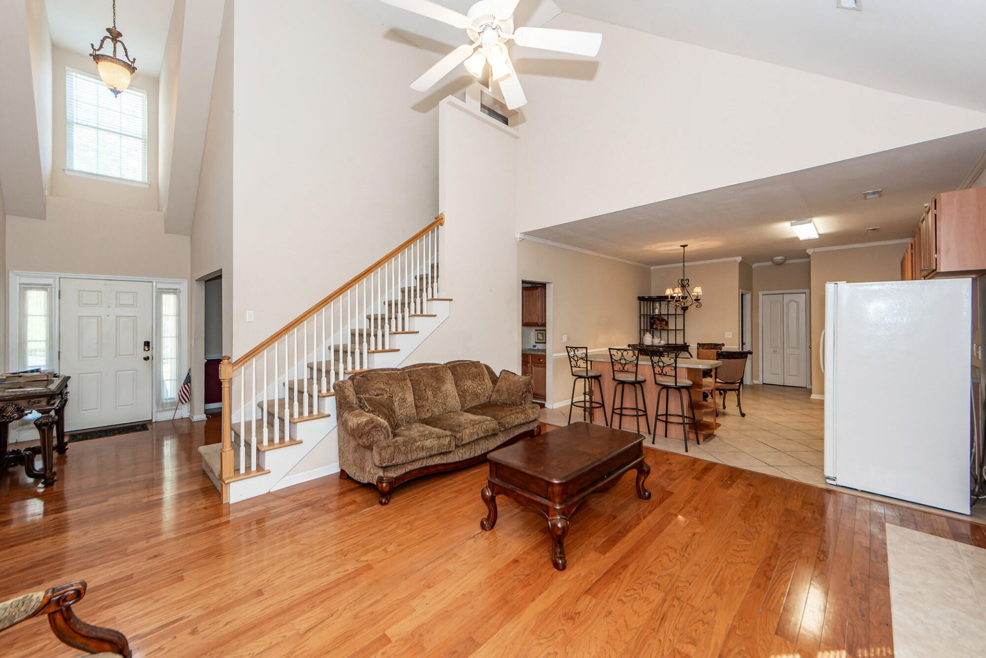 8340 Berringer Photo 19