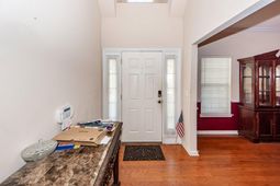 8340 Berringer photo 4