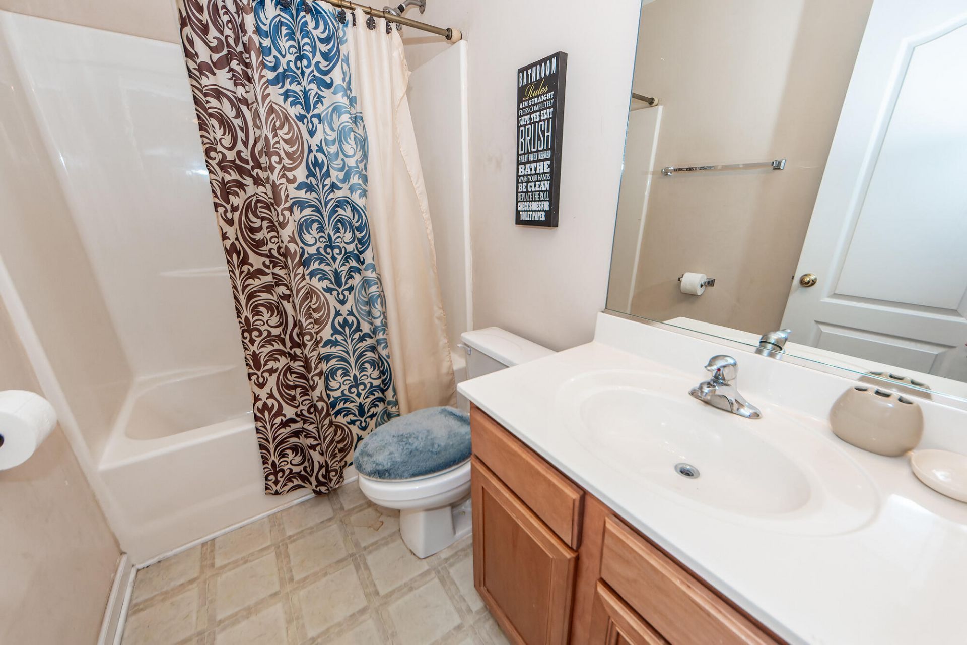 8340 Berringer Photo 38