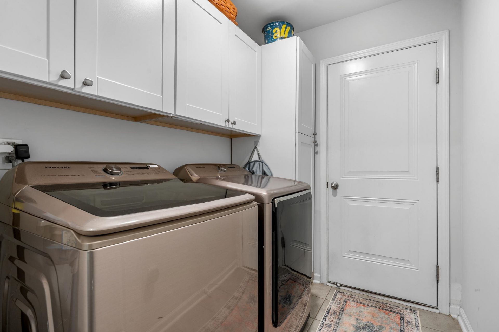 7018 River Bridge Ct  Photo 23