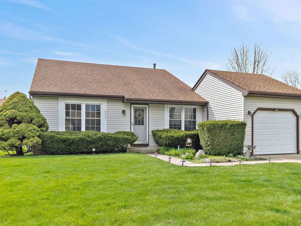 313 N Huntington Drive , McHenry, IL 60050