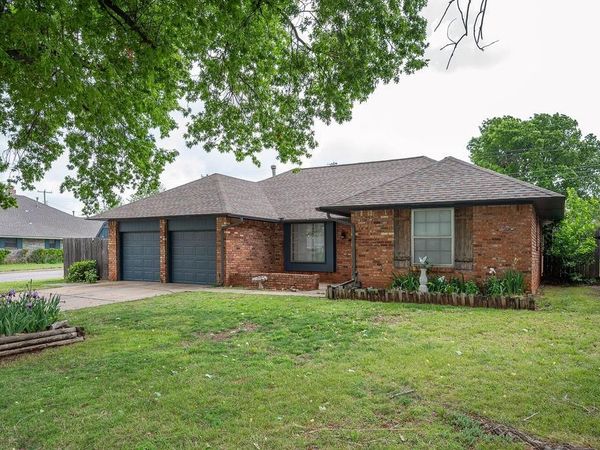6112 N Allison Drive, Oklahoma City, OK 73112