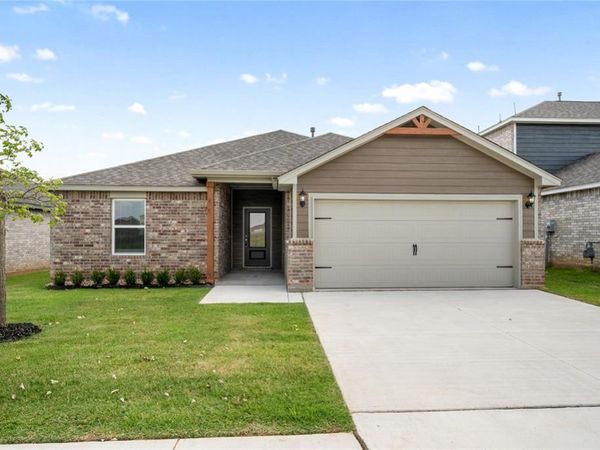 1924 Redwood Lane, El Reno, OK 73036