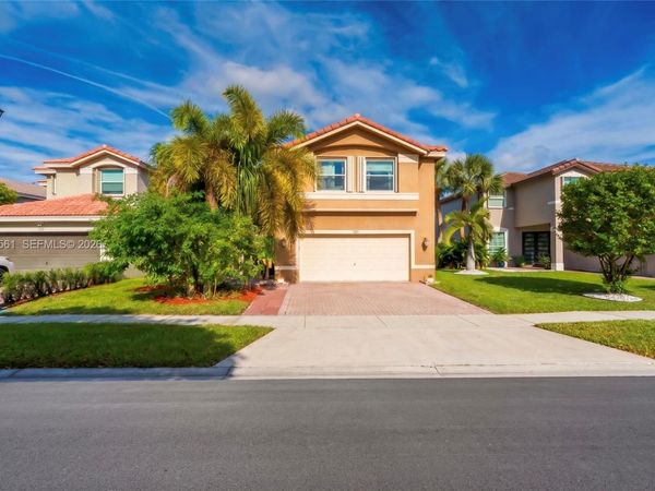 1941 SW 148th Way, Miramar, FL 33027