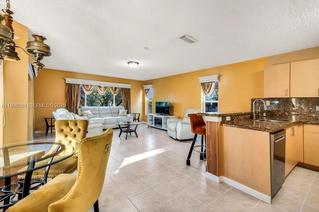 1941 SW 148th Way, Miramar, FL 33027 Photo