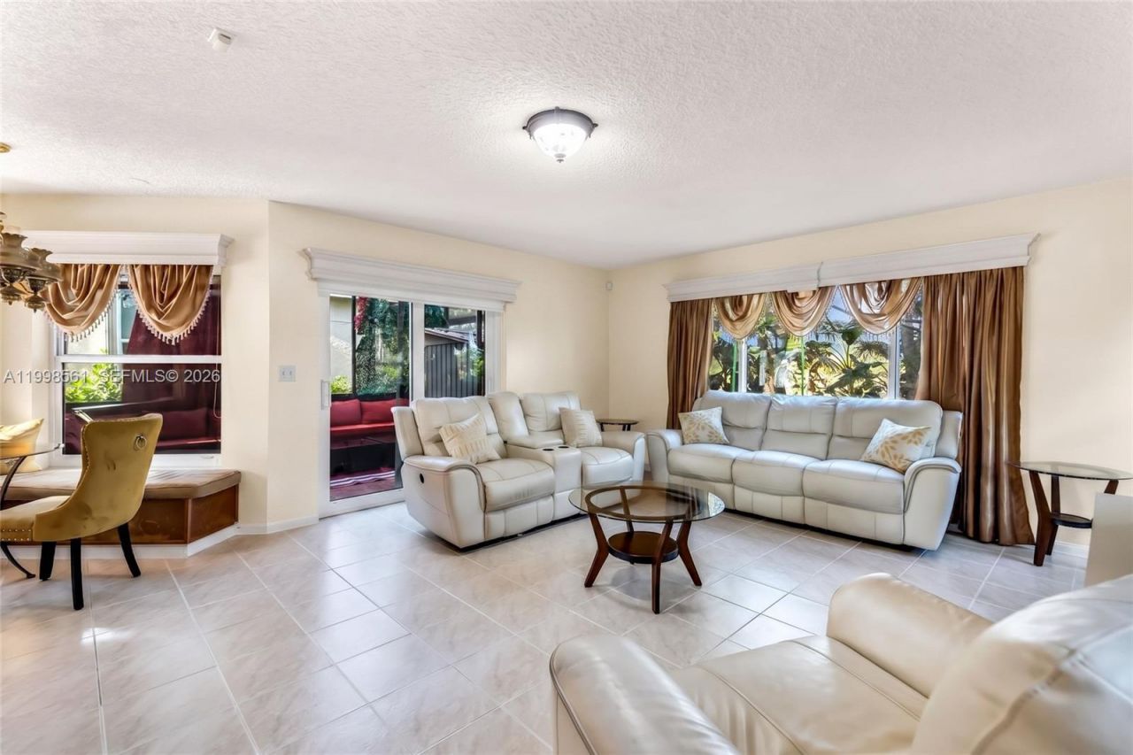 1941 SW 148th Way, Miramar, FL 33027 Photo