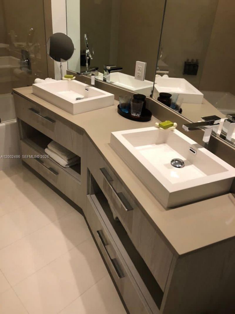 4111 S Ocean Dr, Unit 1002, Hollywood, FL 33019 Photo