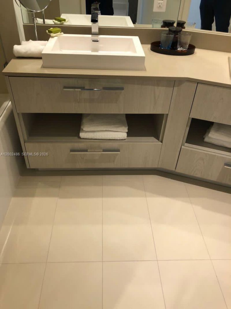 4111 S Ocean Dr, Unit 1002, Hollywood, FL 33019 Photo