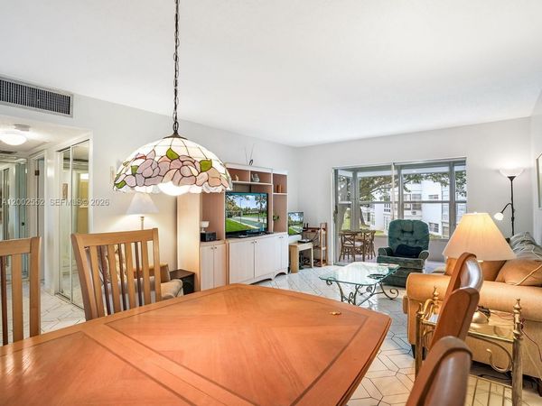 4806 NW 36th St , Unit 515, Lauderdale Lakes, FL 33319