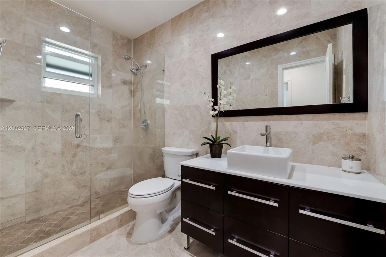 11401 SW 67th Ave, Pinecrest, FL 33156 Photo