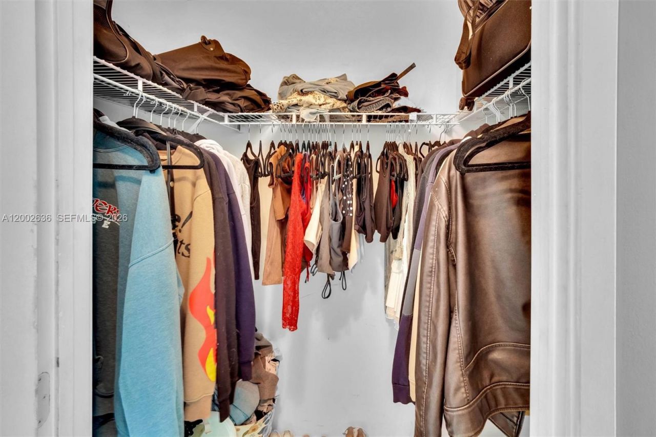 79 SW 12th St, Unit 1605, Miami, FL 33130 Photo