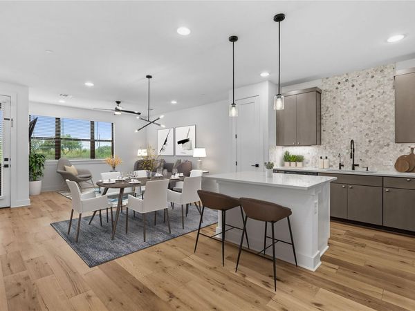 315 Holton DR, Unit 201, Austin, TX 78737