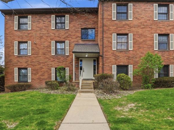 7419 Lighthouse Point , Pittsburgh, PA 15221