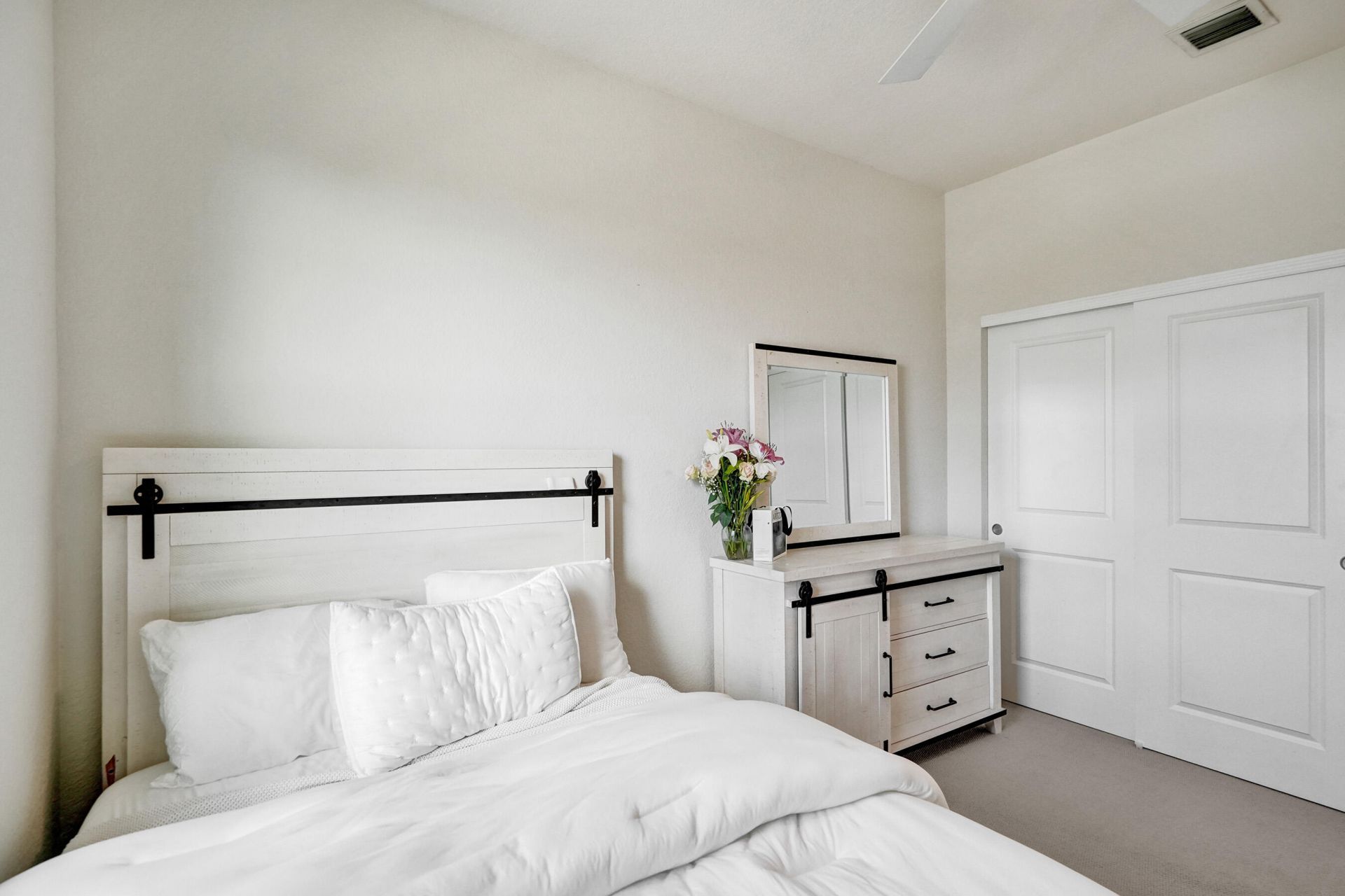 1300 Eucalyptus Drive, Unit 3, Hollywood, FL 33021 Photo