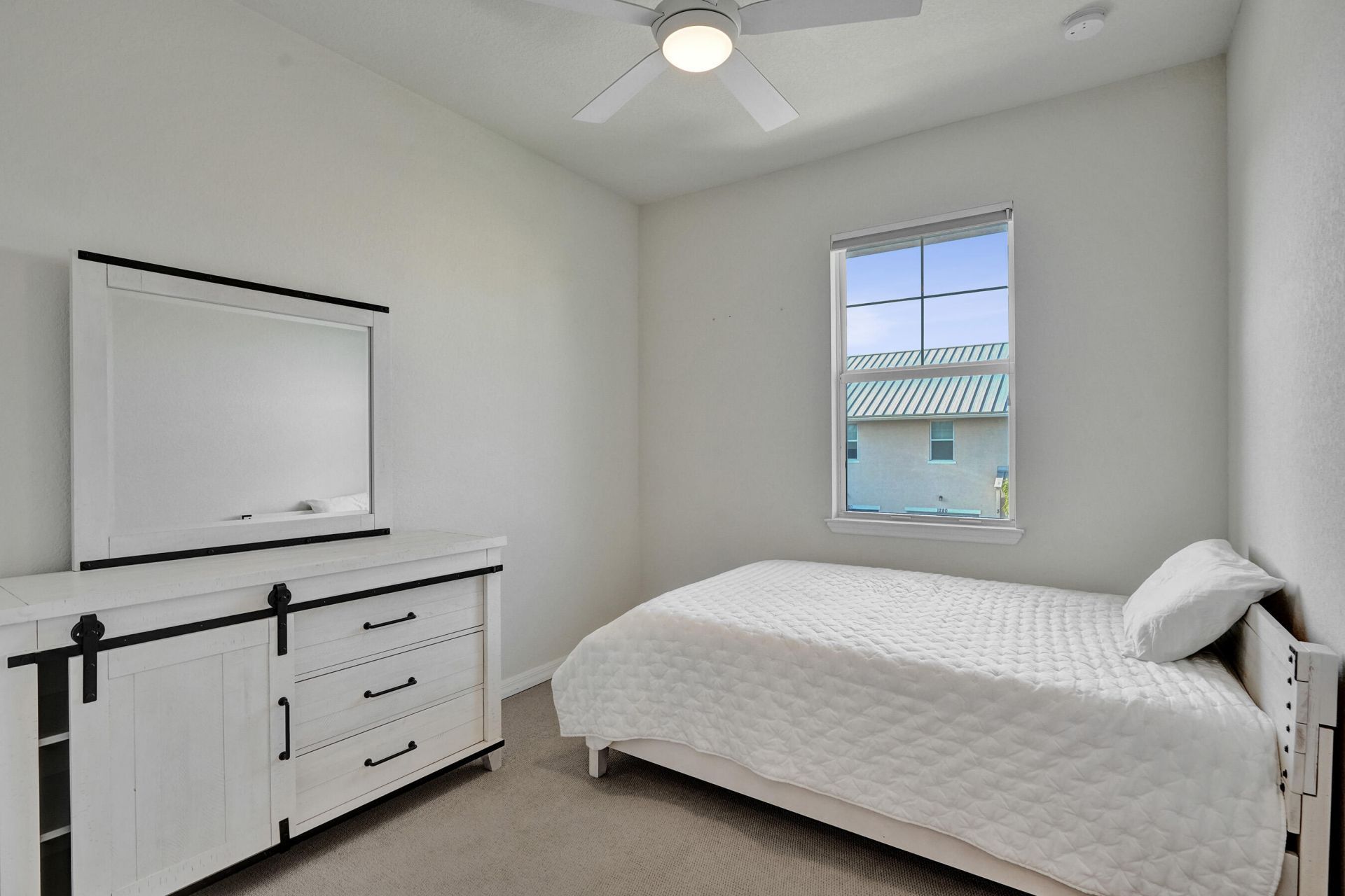 1300 Eucalyptus Drive, Unit 3, Hollywood, FL 33021 Photo