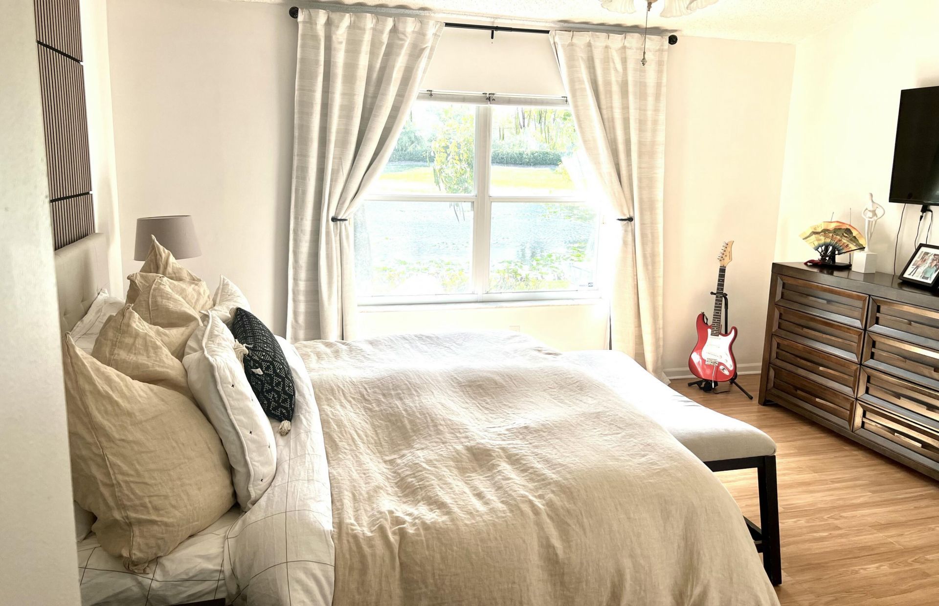 10614 Lake Shore Drive, Wellington, FL 33414 Photo