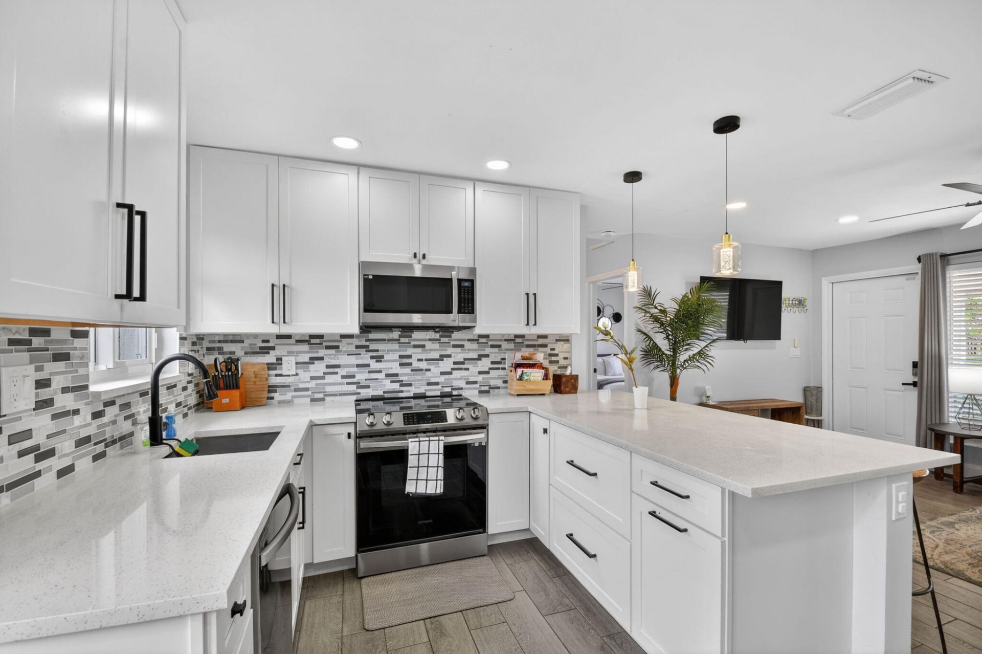 6321 Nowata Circle, Lake Worth, FL 33462 Photo