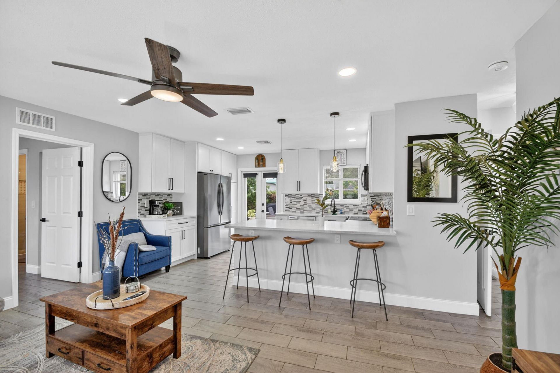 6321 Nowata Circle, Lake Worth, FL 33462 Photo