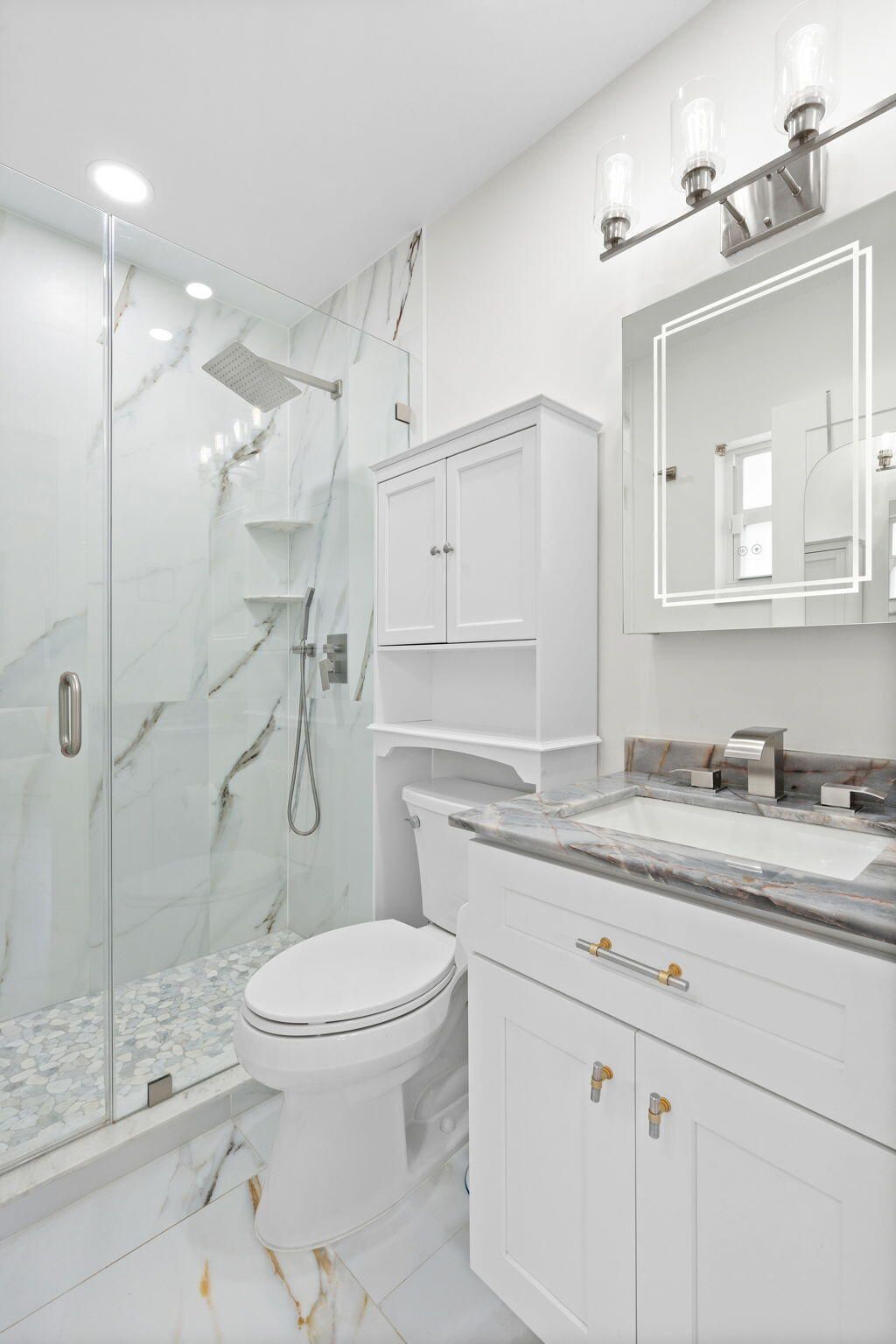 1114 W Cypress Drive, Unit V-8, Pompano Beach, FL 33069 Photo