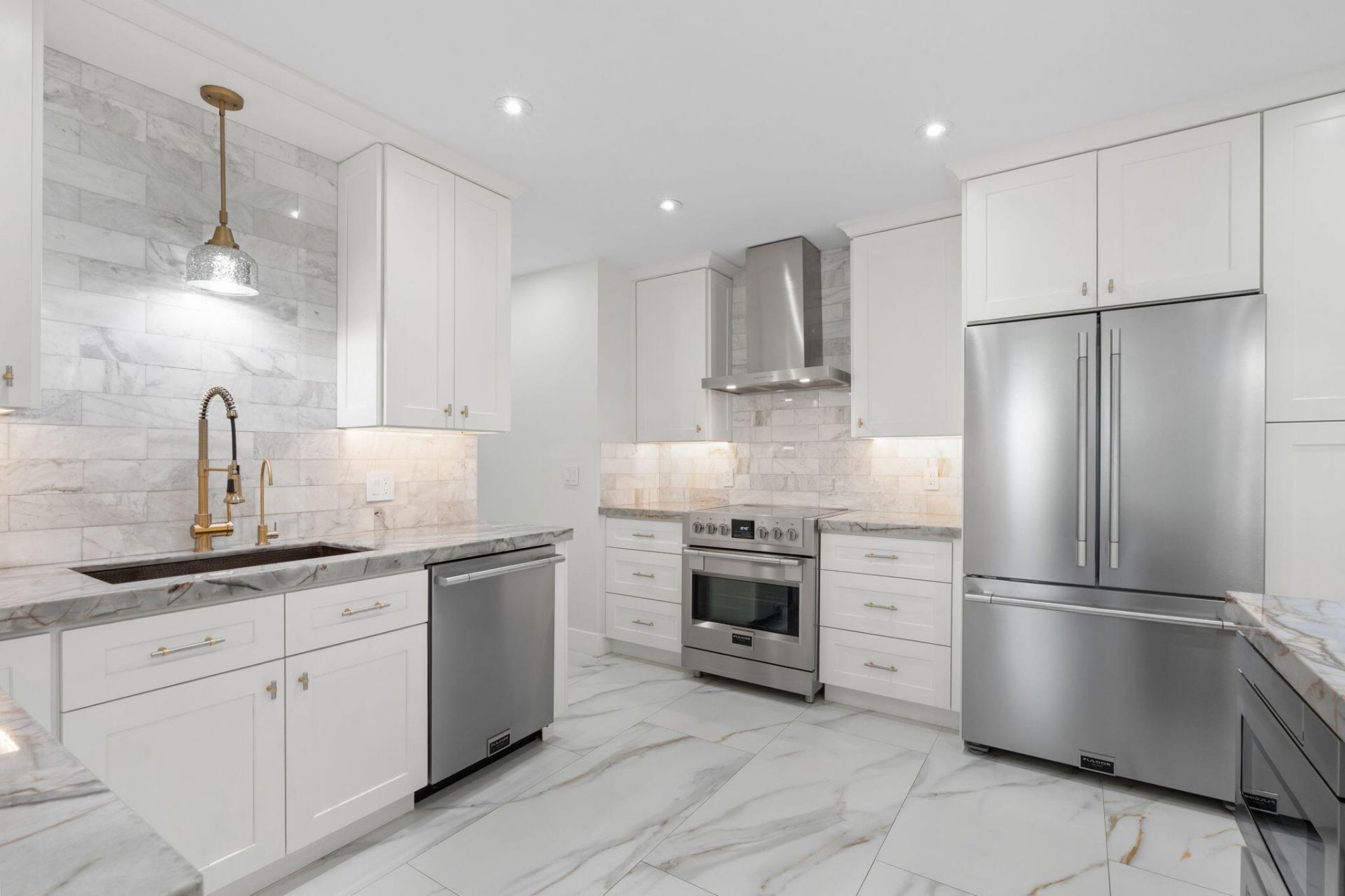 1114 W Cypress Drive, Unit V-8, Pompano Beach, FL 33069 Photo