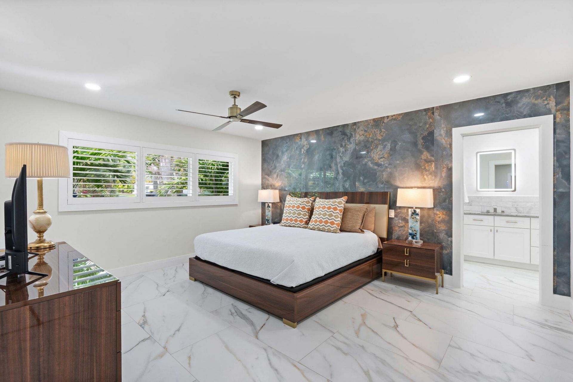 1114 W Cypress Drive, Unit V-8, Pompano Beach, FL 33069 Photo