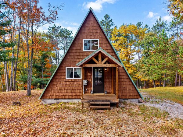 23940 N Hilltop, Atlanta, MI 49709