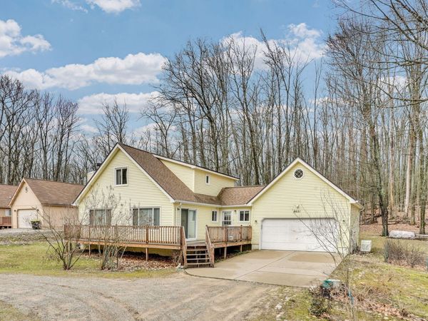 8651 N Loxley Road, Roscommon, MI 48653