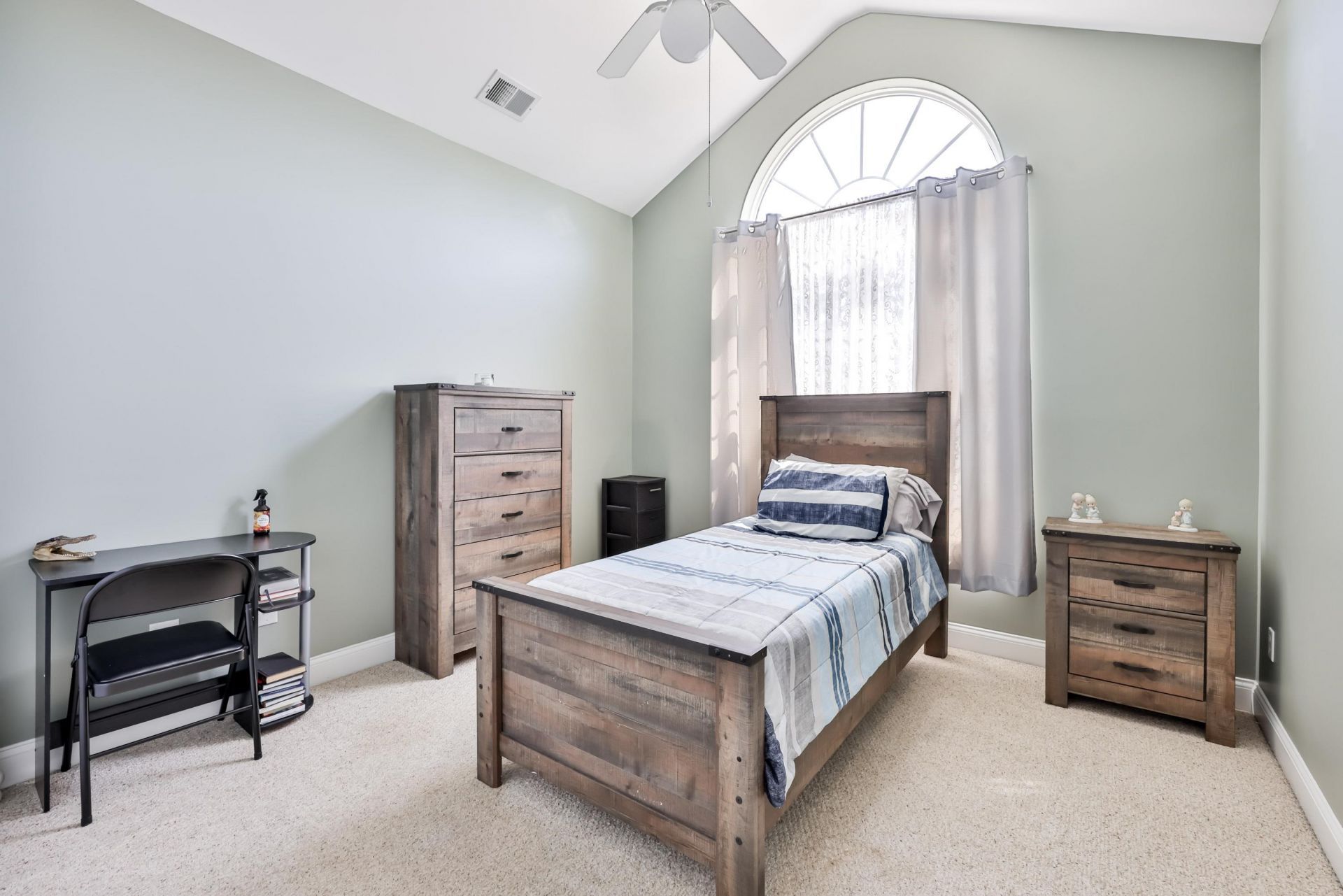 4840 Seabreeze Ln.  Photo 16