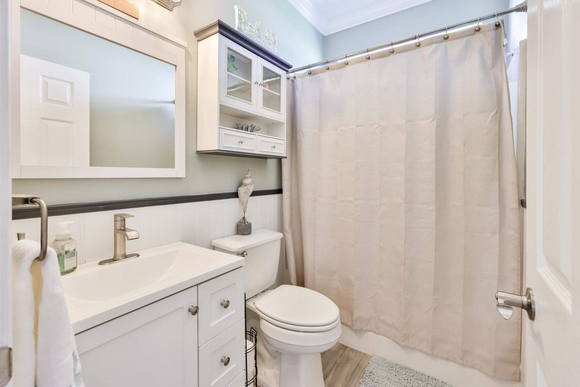 4840 Seabreeze Ln.  Photo 22