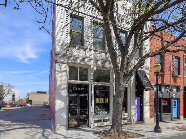 120-122 W 5th Street, Kansas City, MO 64105