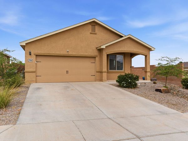 3740 Buffalo Trail Road NE, Rio Rancho, NM 87144