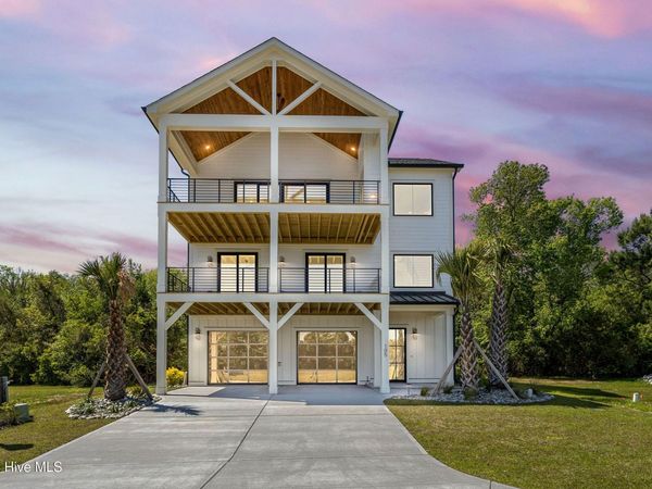 105 Night Heron Trace, Holly Ridge, NC 28445