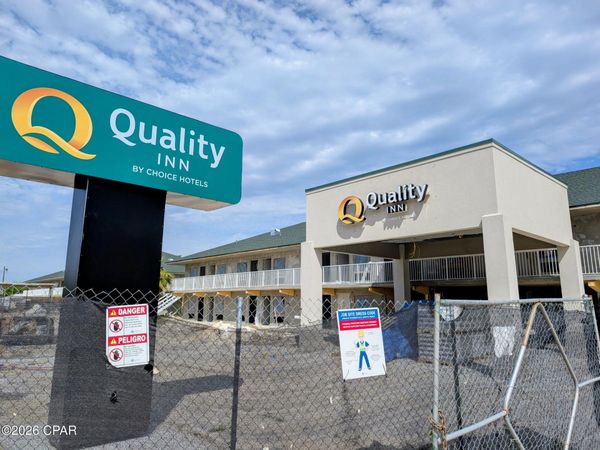 5711 E Highway 98 , Panama City, FL 32404