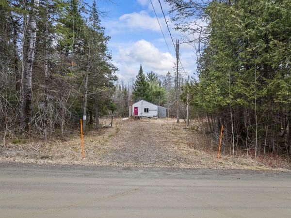 125 Arno Road, Dexter, ME 04930