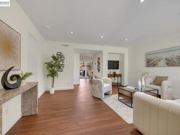 4452 Del Valle Pkwy, Pleasanton, CA 94566