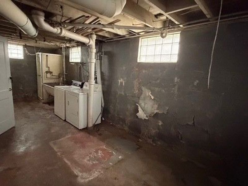 1169 Ada Street, Akron, OH 44306 Photo 9