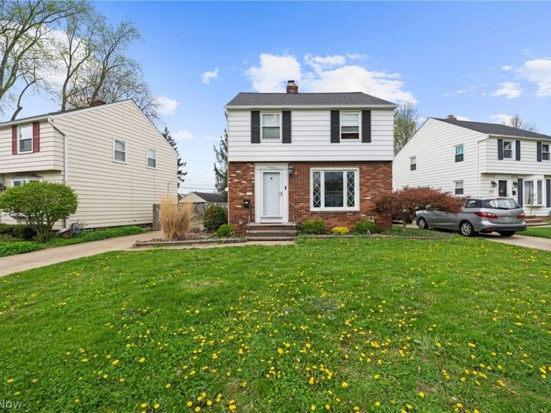 7906 Kenton Avenue, Parma, OH 44129 Photo 1