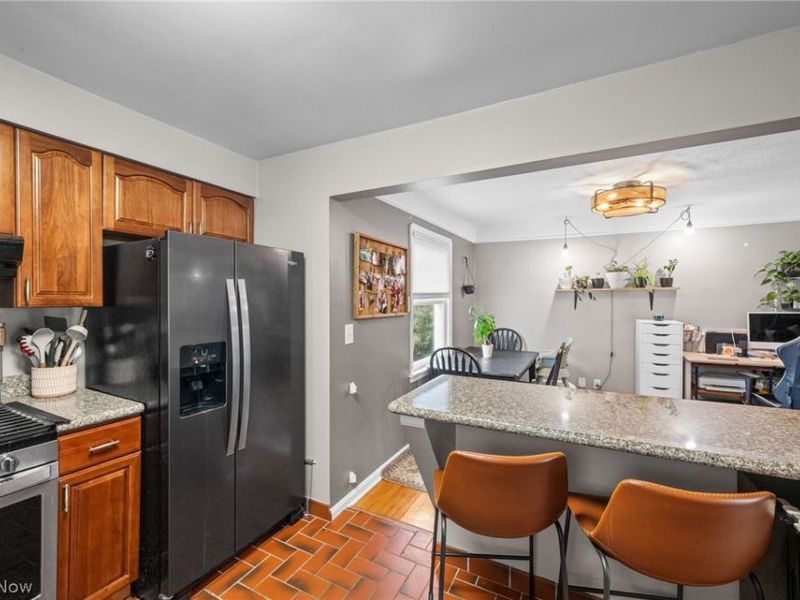 7906 Kenton Avenue, Parma, OH 44129 Photo 11