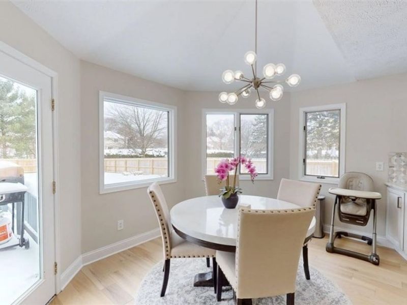 608 Dewitt Drive, Highland Heights, OH 44143 Photo 16