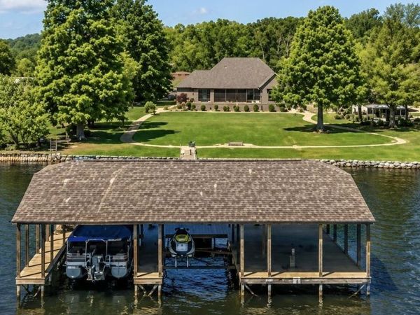 174 Browns Creek Road, Guntersville, AL 35976