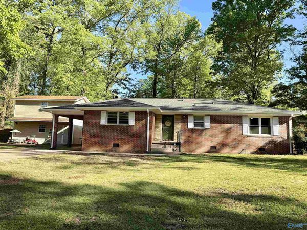 826 Parker Blvd, Weaver, AL 36277