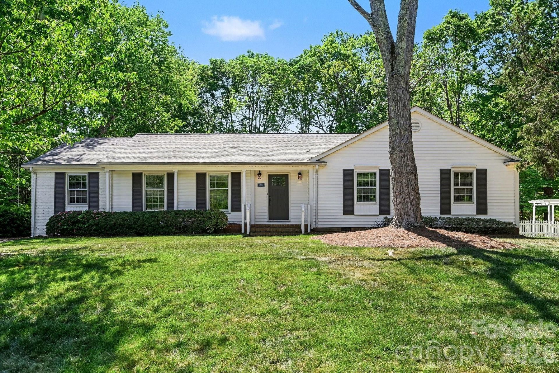 6510 Windyrush Road, Charlotte, NC 28226 Main Photo