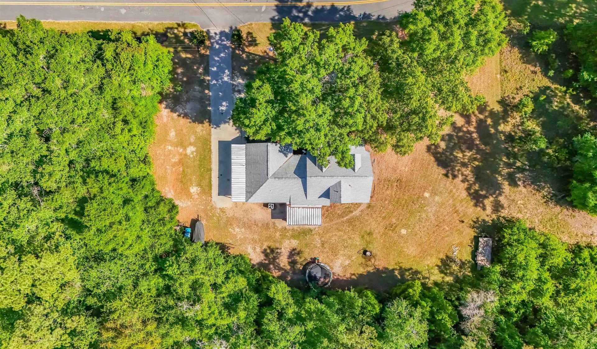 10733 NW Judy Drive, Bristol, FL 32321 Photo