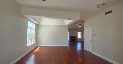 8212 Newbury Park Ct, Sacramento, CA 95828 Photo