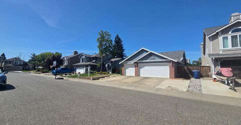 8212 Newbury Park Ct, Sacramento, CA 95828 Photo