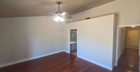 8212 Newbury Park Ct, Sacramento, CA 95828 Photo