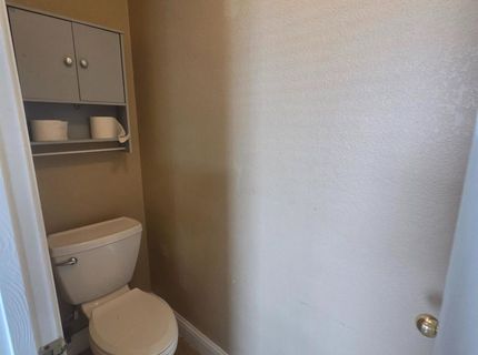 8212 Newbury Park Ct, Sacramento, CA 95828 Photo