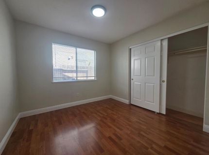 8212 Newbury Park Ct, Sacramento, CA 95828 Photo