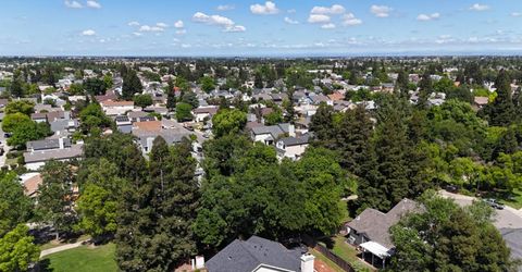 8212 Newbury Park Ct, Sacramento, CA 95828 Photo